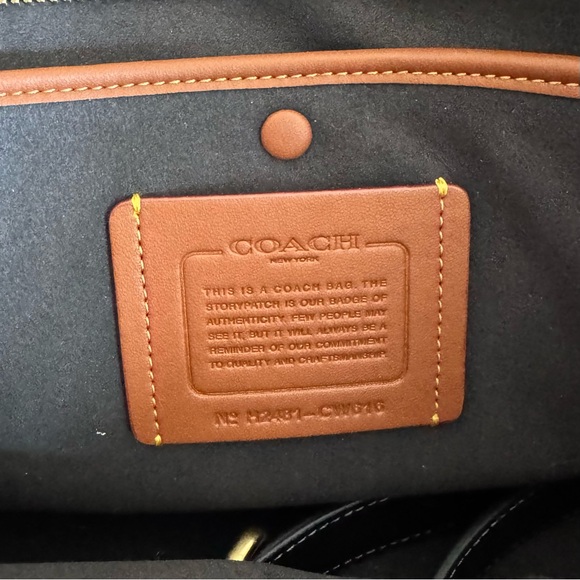 Coach Soft Empire Carryall Bag 40 in Black - Picture 7 of 8